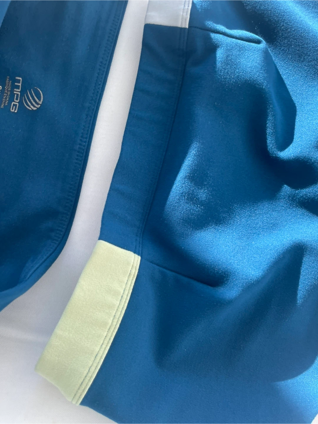 MPG Blue Athletic Set - Sports Bra & Leggings - Size S - photo 4