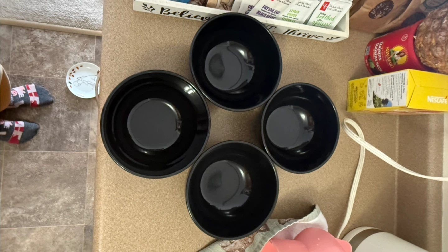 Black Dinnerware Set - 6 Plates & 4 Bowls - photo 2