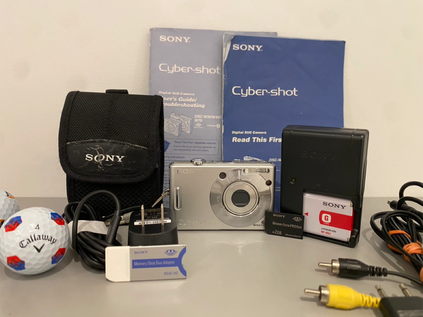 Sony Cyber-Shot DSC-W30