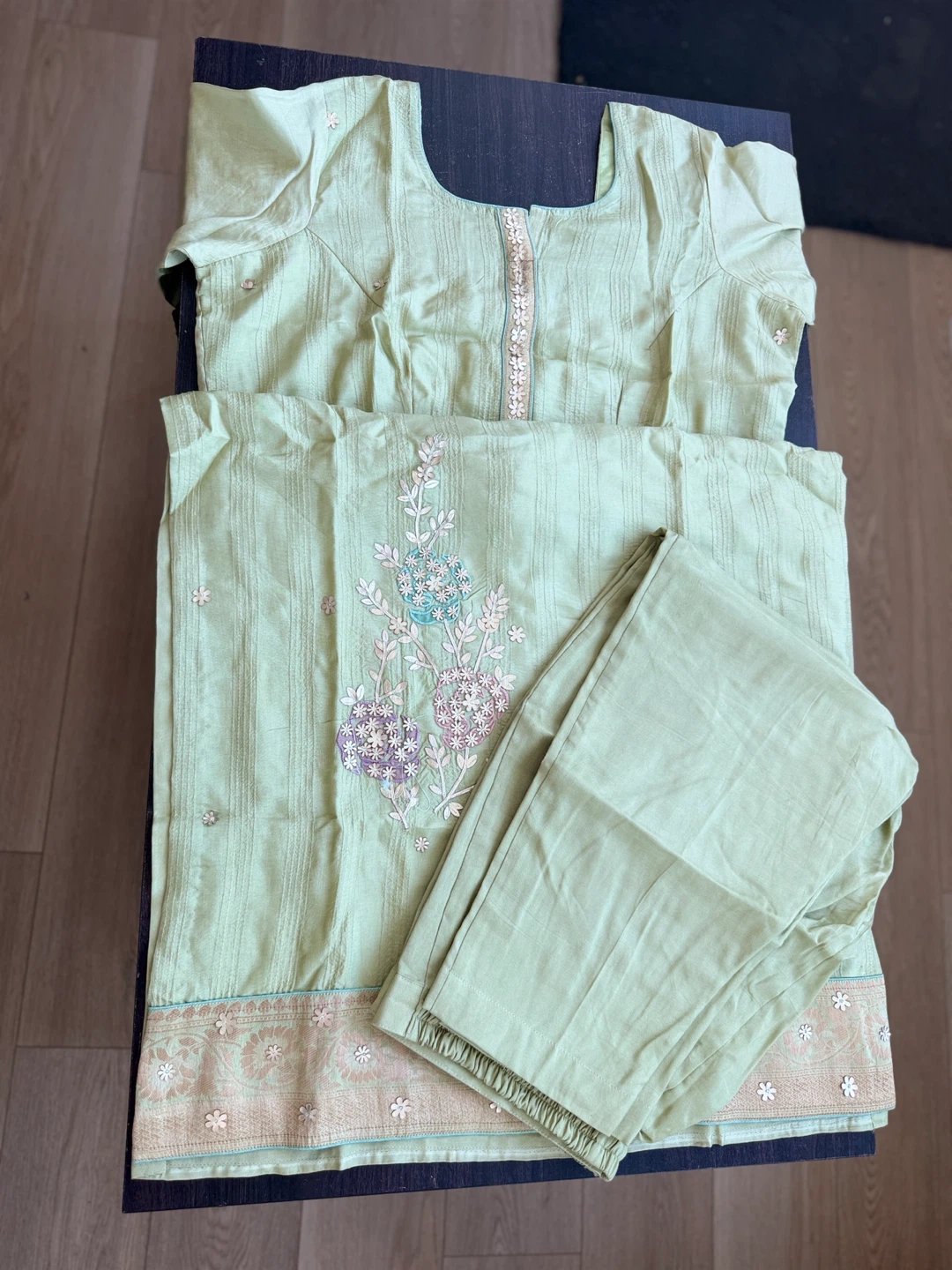 Light Green Embroidered Shalwar Kameez 3-Piece Set - photo 3