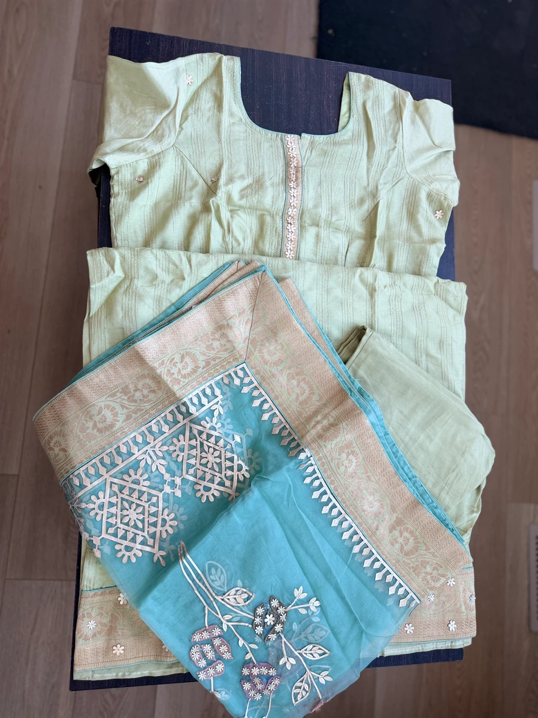 Light Green Embroidered Shalwar Kameez 3-Piece Set - photo 2