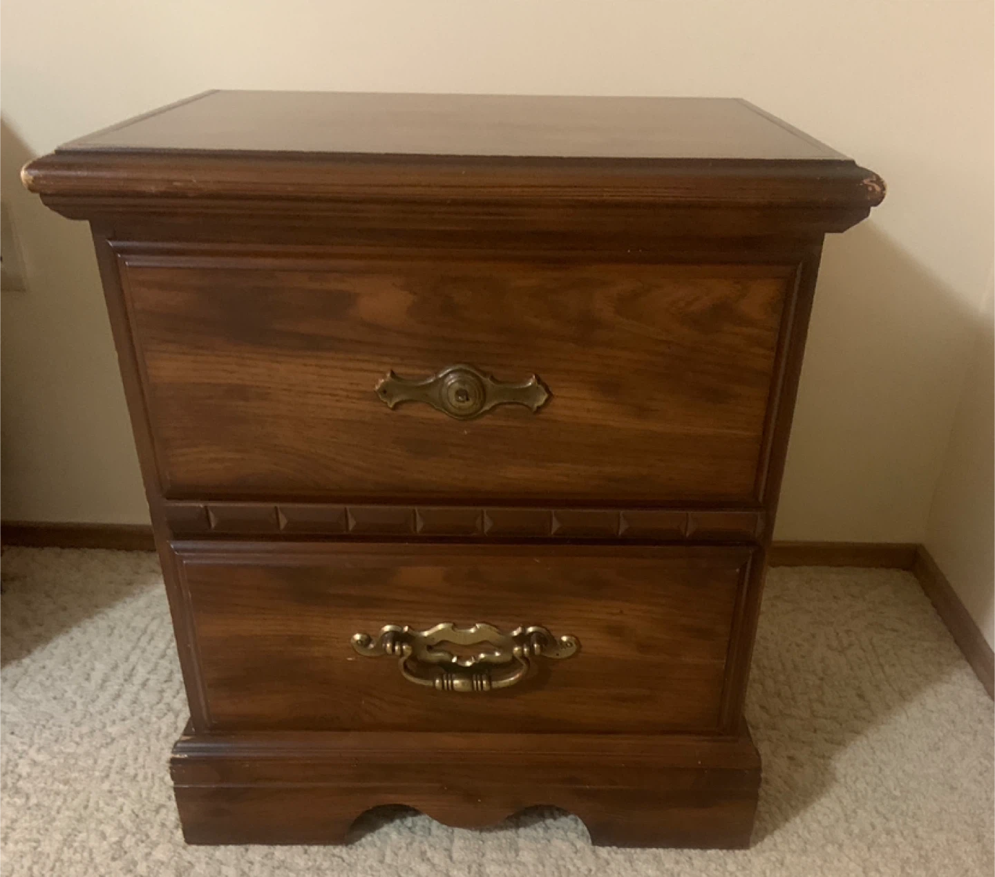 Wooden Nightstand with 2 Drawers