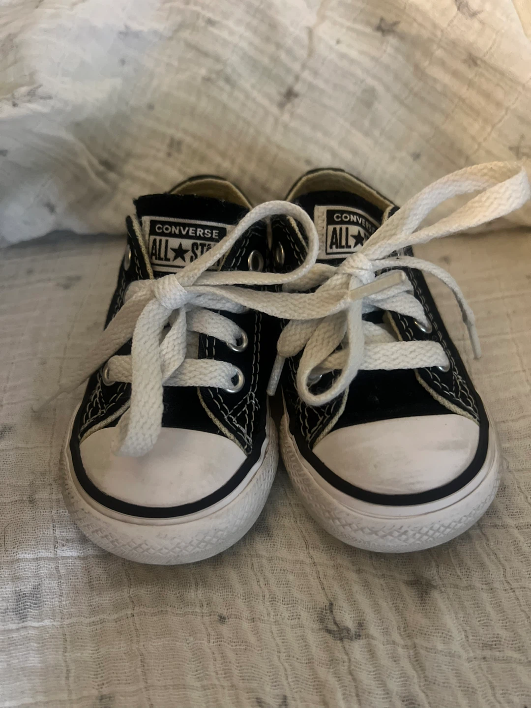 Converse All Star Toddler Shoes Size 4 - photo 2