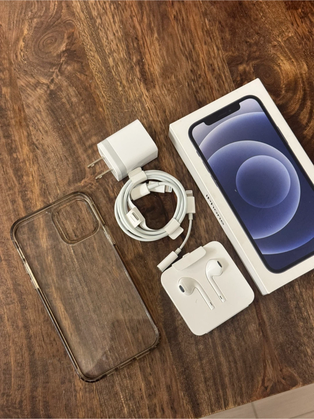 Apple iPhone 12 64GB 100% unlocked