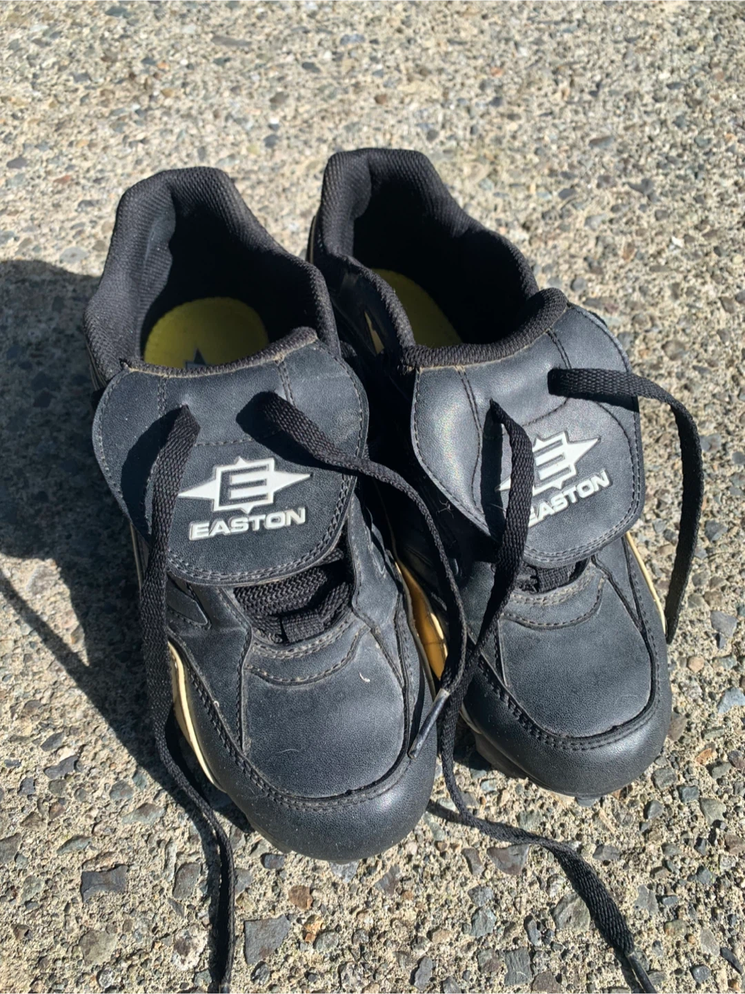 Men’s Baseball Cleats Size 7-1/2