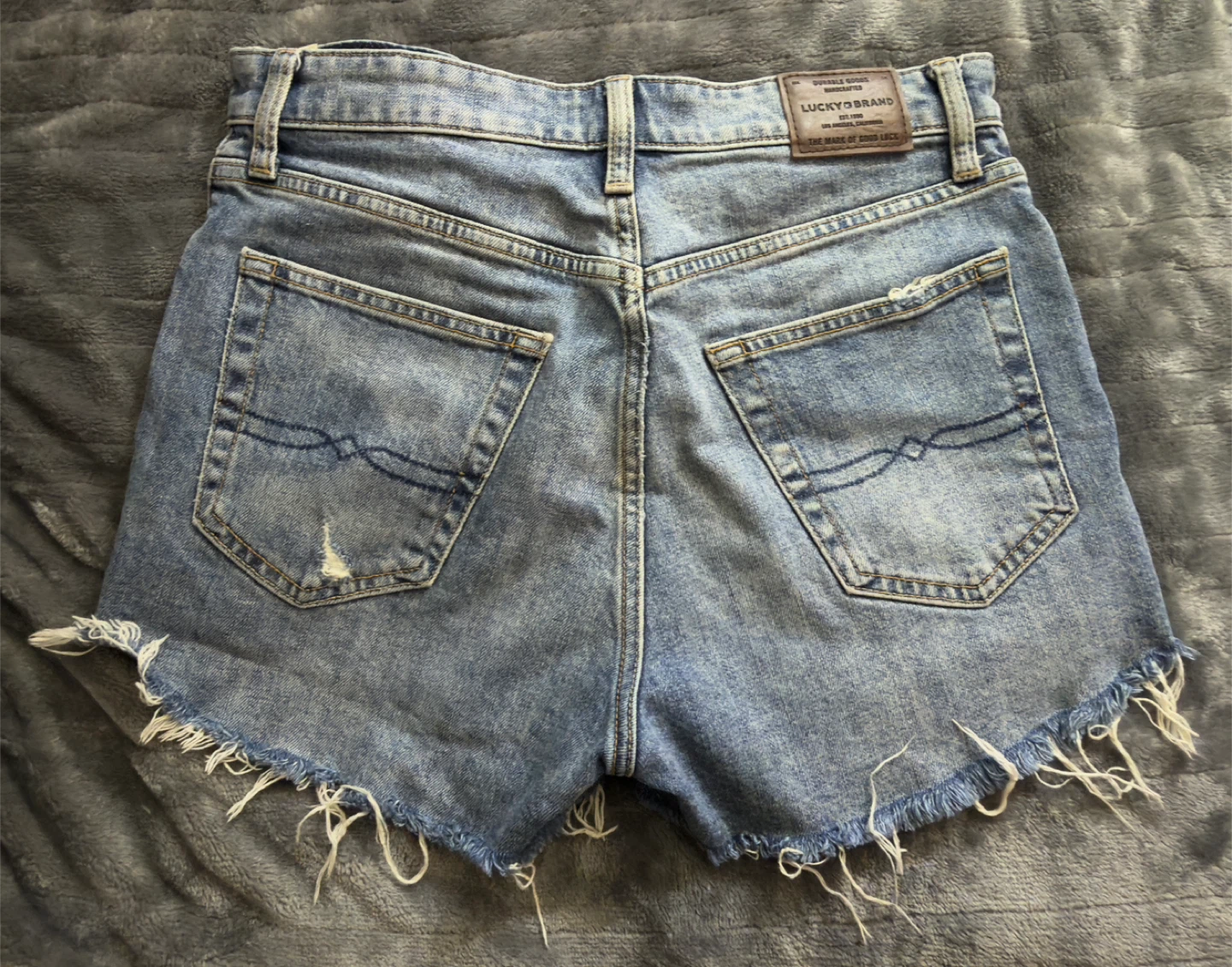 Lucky Brand Denim Jean Shorts Women's Size 26 Frayed Hem - photo 4