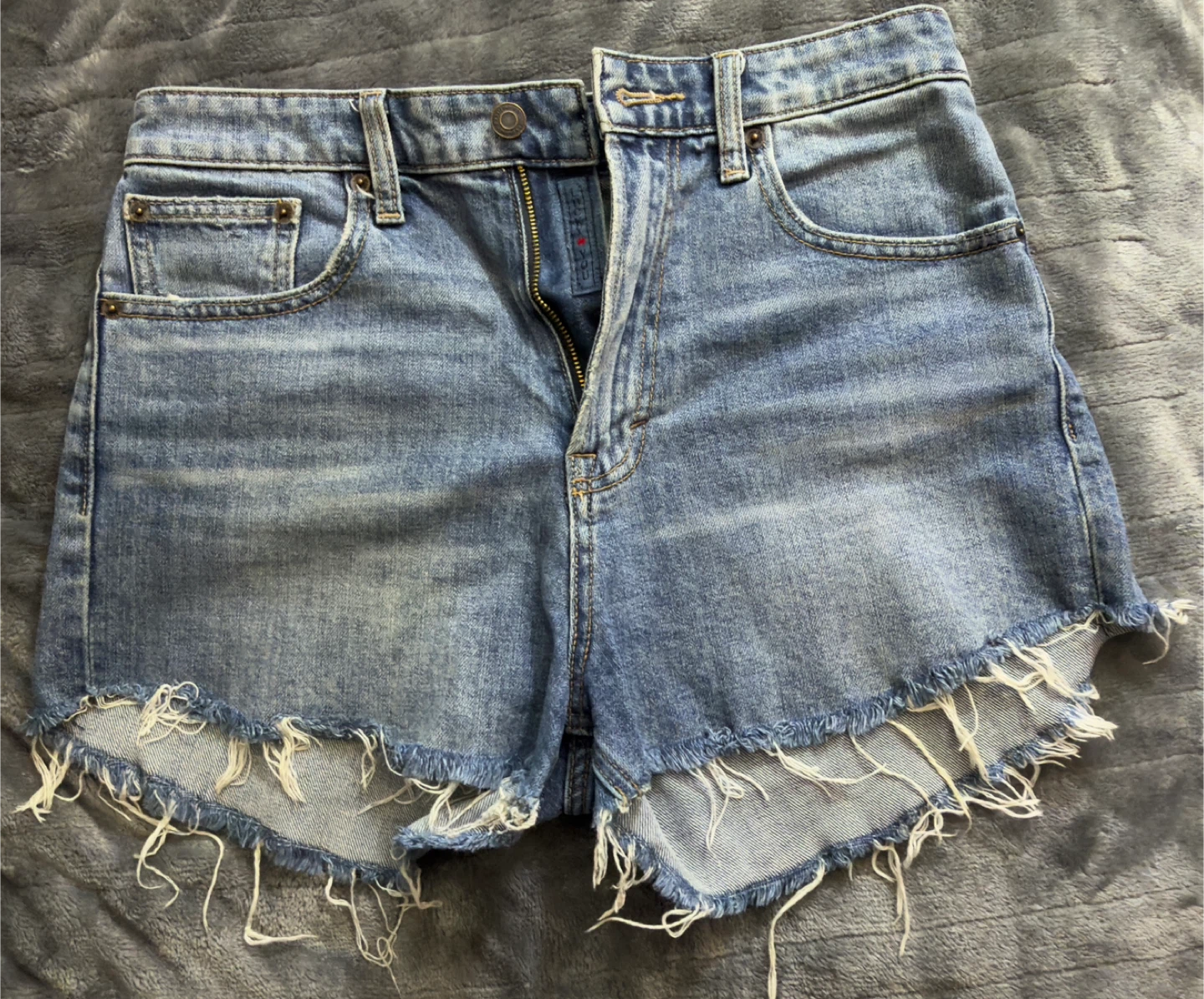 Lucky Brand Denim Jean Shorts Women's Size 26 Frayed Hem - photo 3