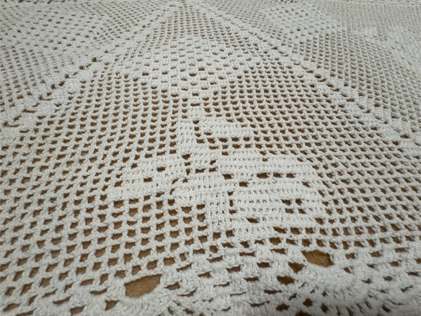 Hand-Crocheted Off White Doily - photo 3