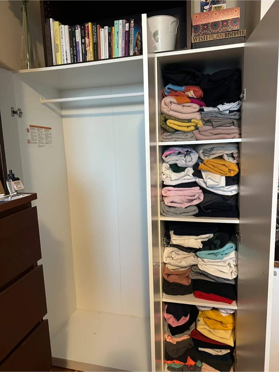 White 3-Door Wardrobe - photo 2