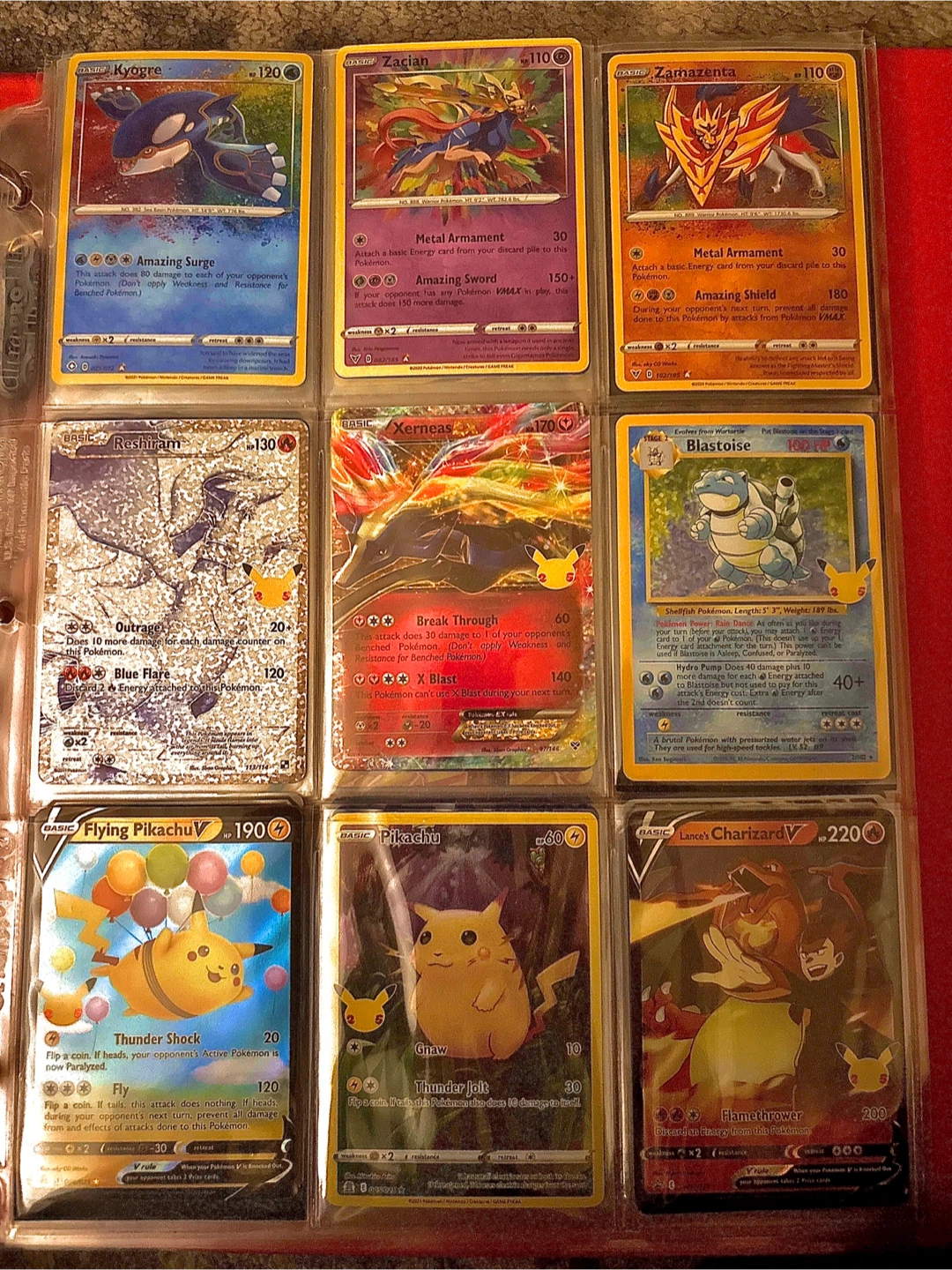 30+ Pokémon Card lot - photo 2