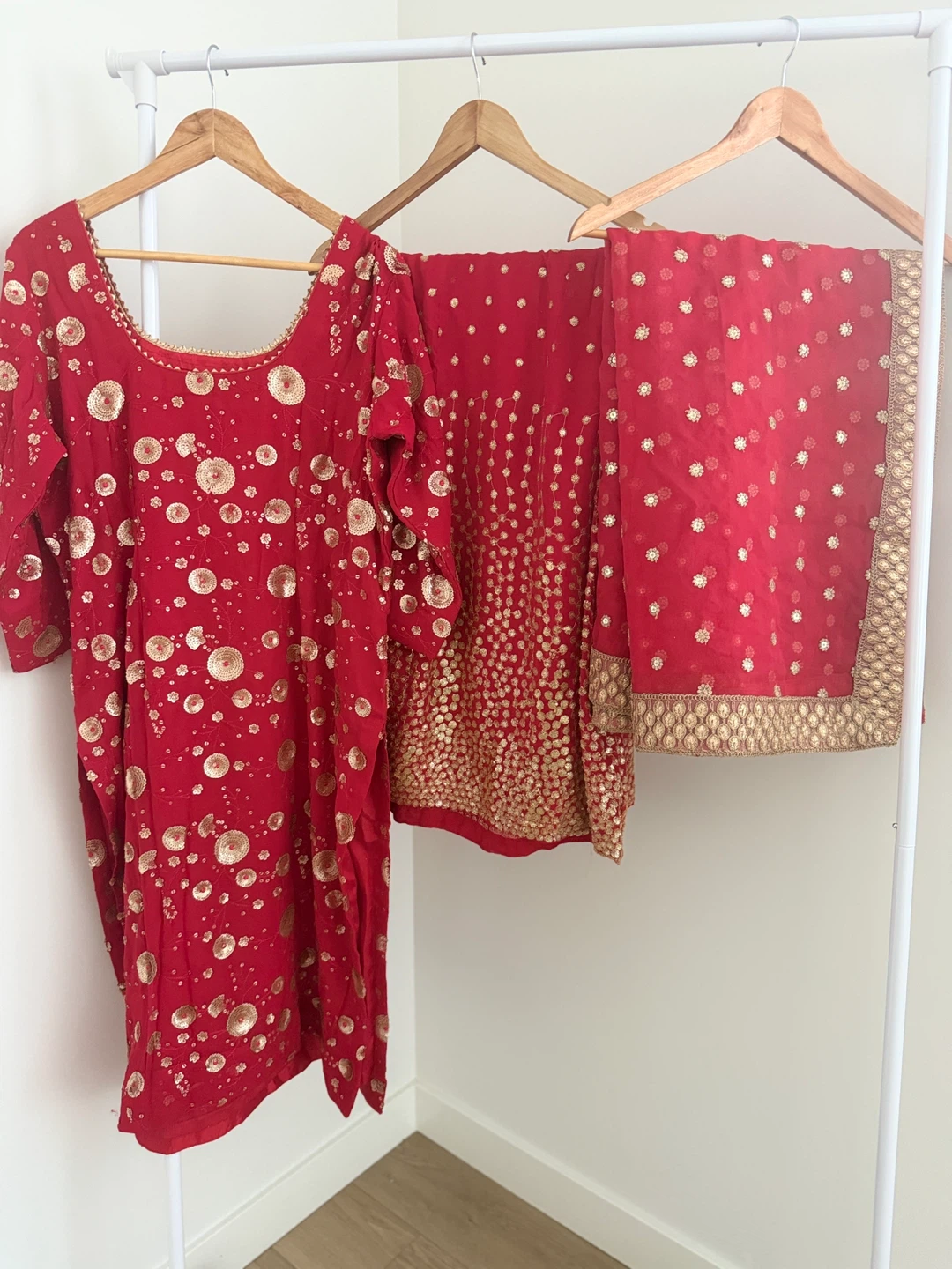 Red Embellished Indian Kurti with Palazzo - photo 2