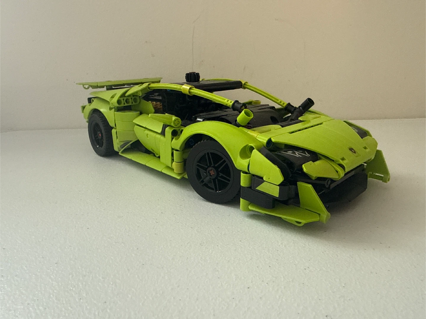 LEGO Technic Lamborghini - Lime Green