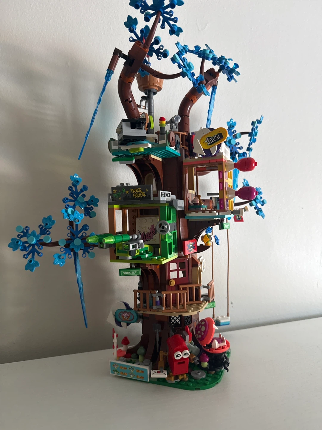 LEGO Tree House Building Set - photo 3