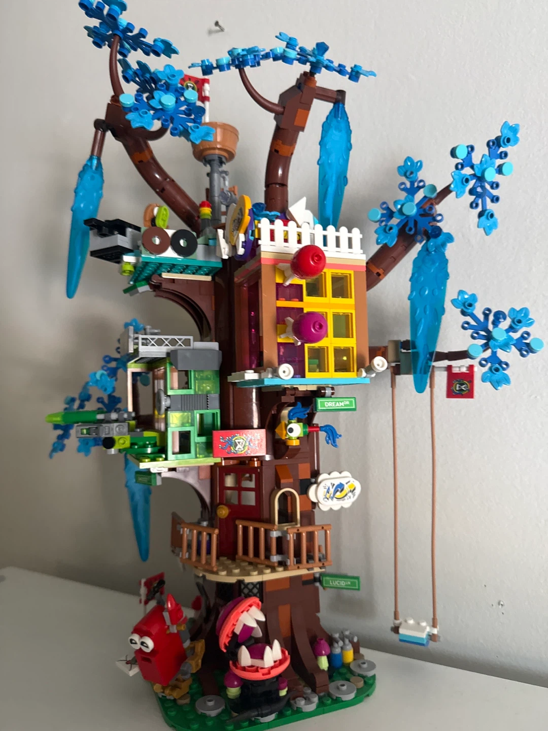 LEGO Tree House Building Set - photo 2