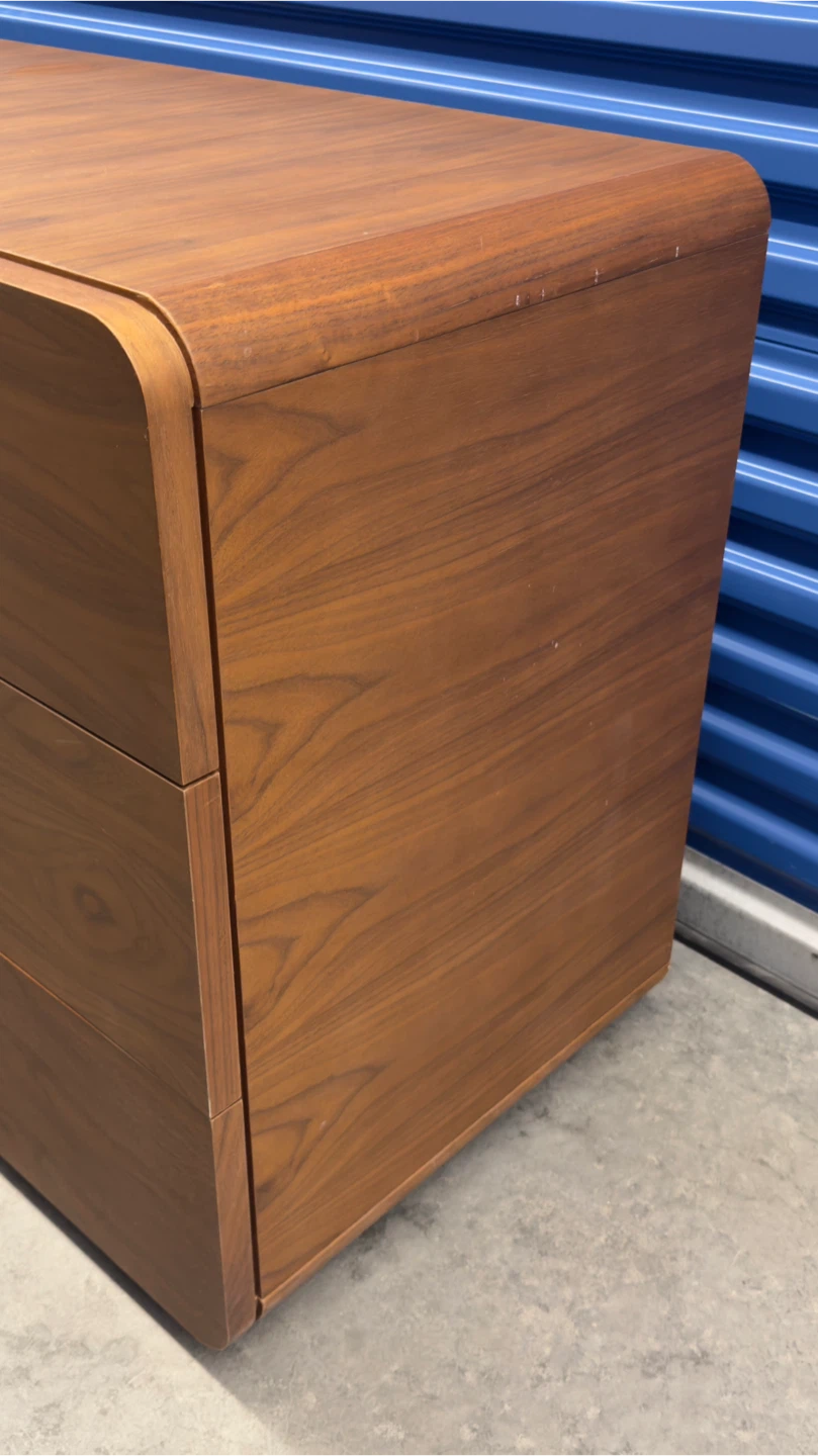 Mid-Century Modern Walnut Dresser / Lowboy - photo 5