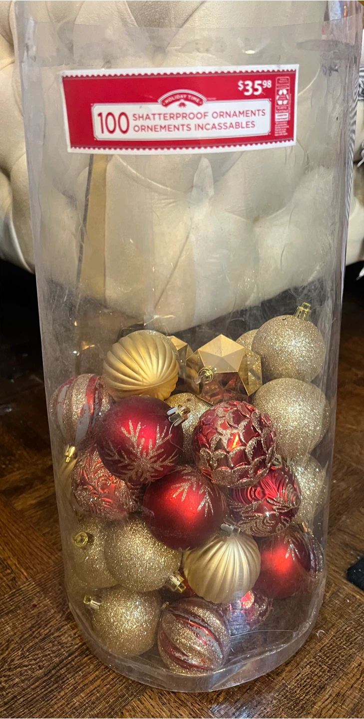 50 Shatterproof Christmas Ornaments - Red & Gold