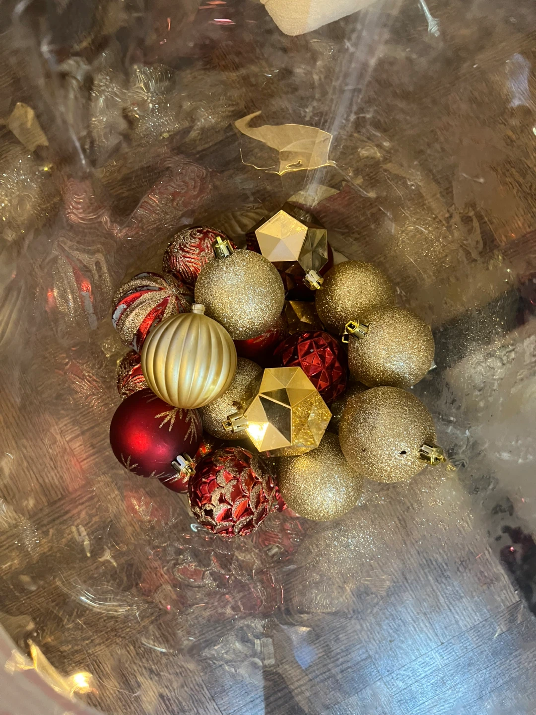 50 Shatterproof Christmas Ornaments - Red & Gold - photo 2