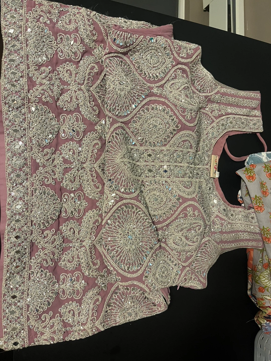 Pakistani Salwar Kameez Suit with Dupatta - photo 2