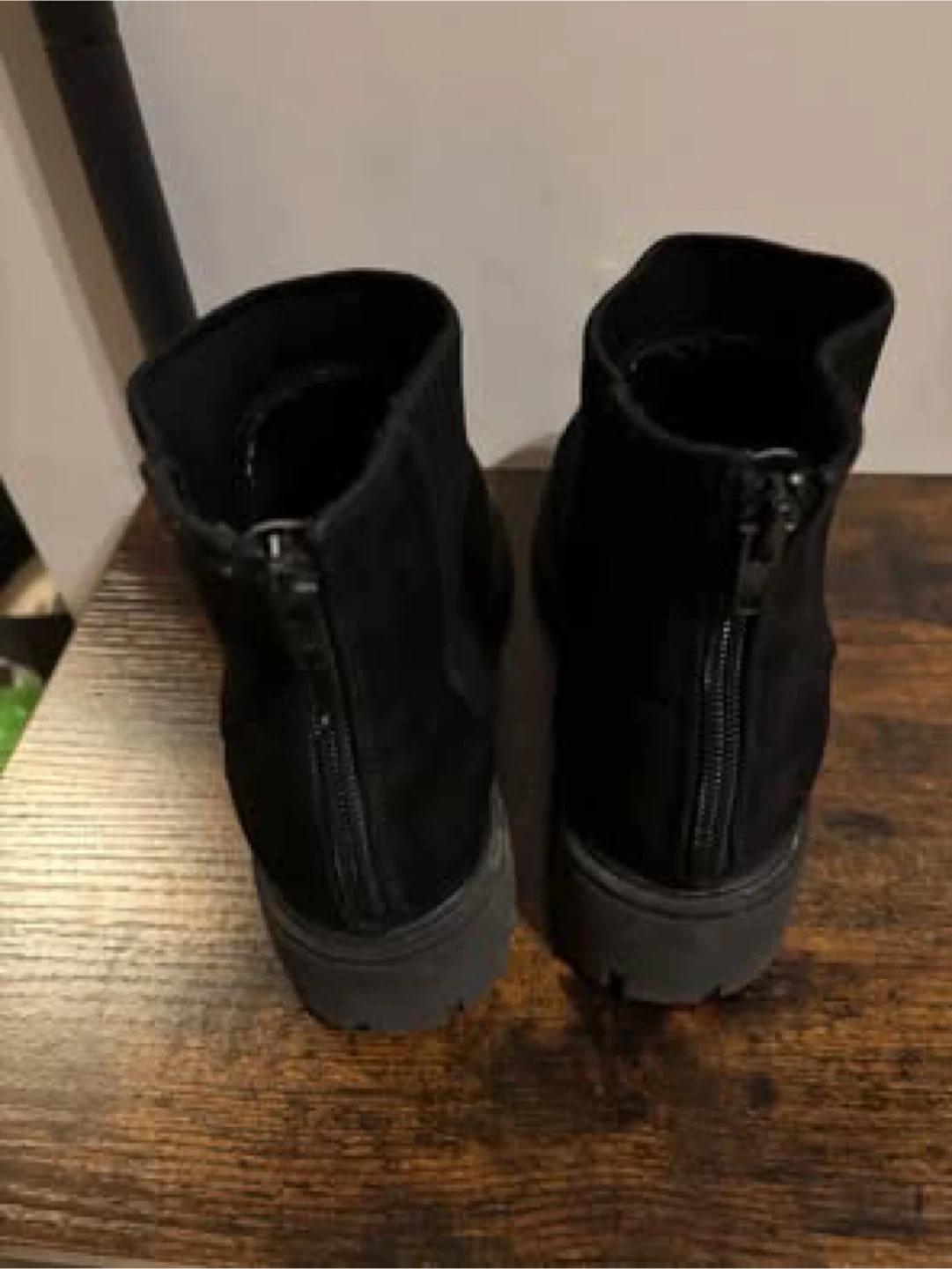 Girls  size 3 angle boot - photo 3