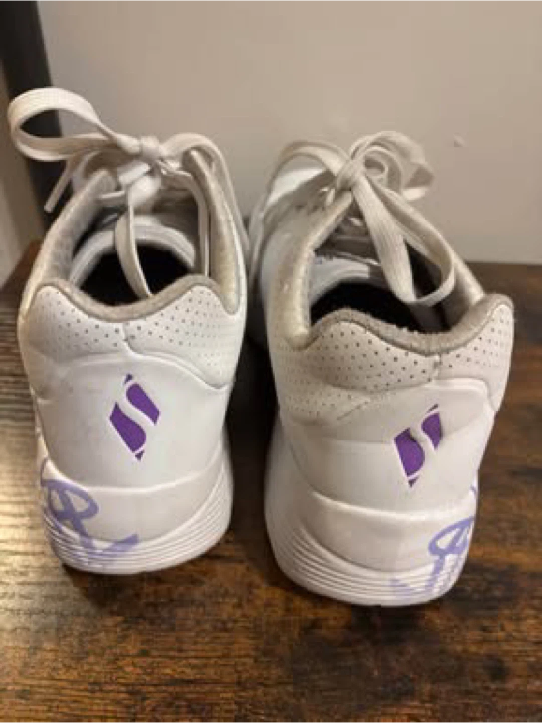 Girls size 4 sketchers - photo 3