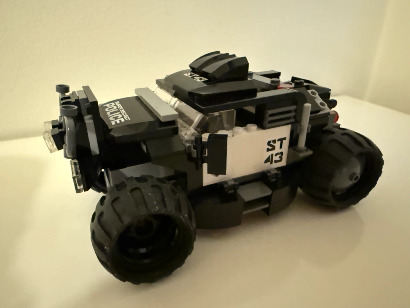 LEGO Super Secret Police ST-43 Car