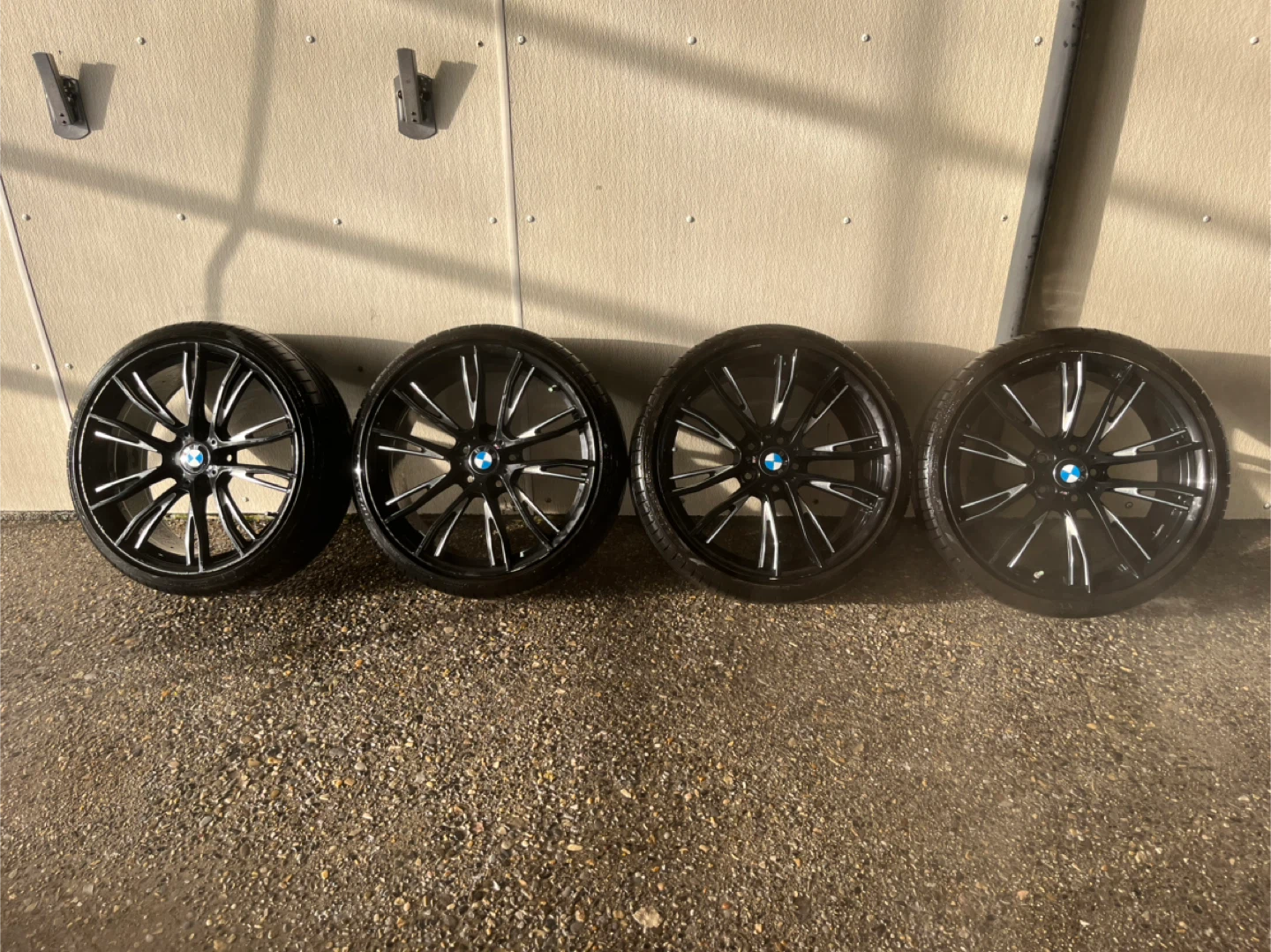 Set of 4 BMW Alloy Wheels and Tires