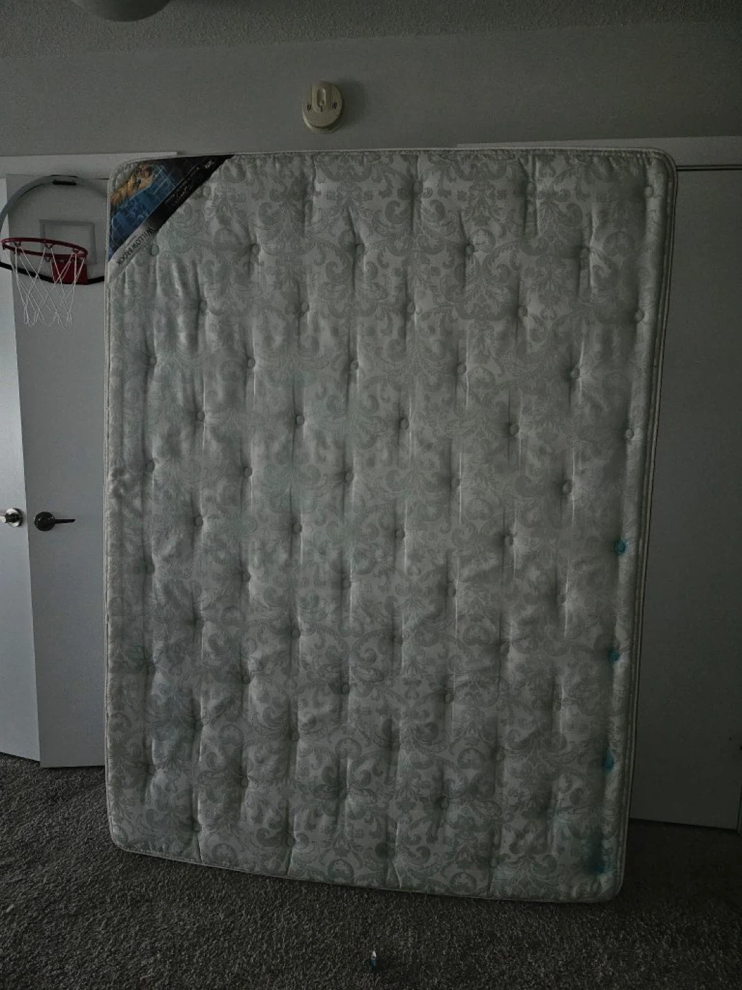 queen size bed with mattress - photo 4