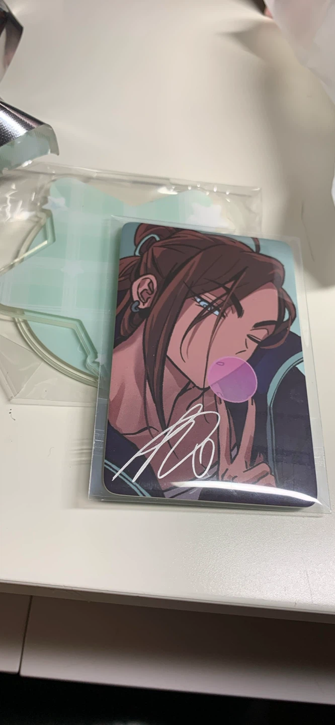 Alien Stage Hyuna blind box figure - photo 2