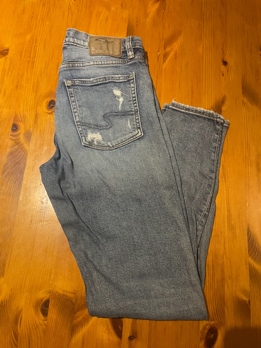 Silver Jeans Co. The Mom Jean W27/L27