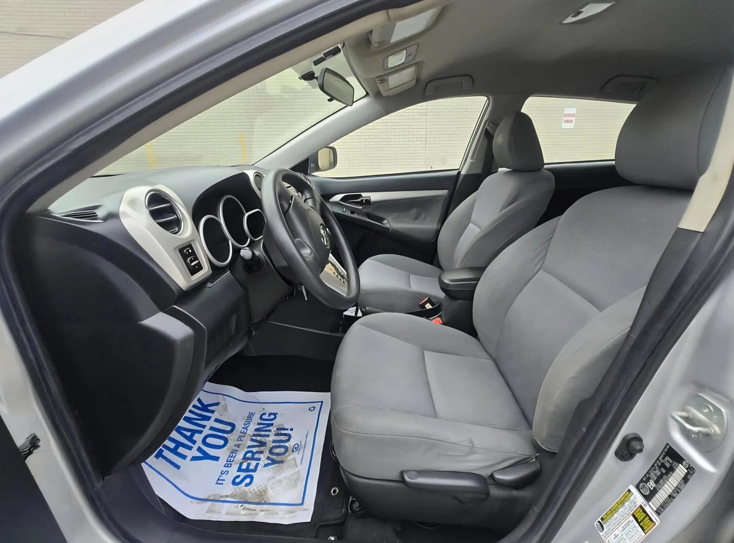Toyota Matrix 2010 - Silver - photo 2
