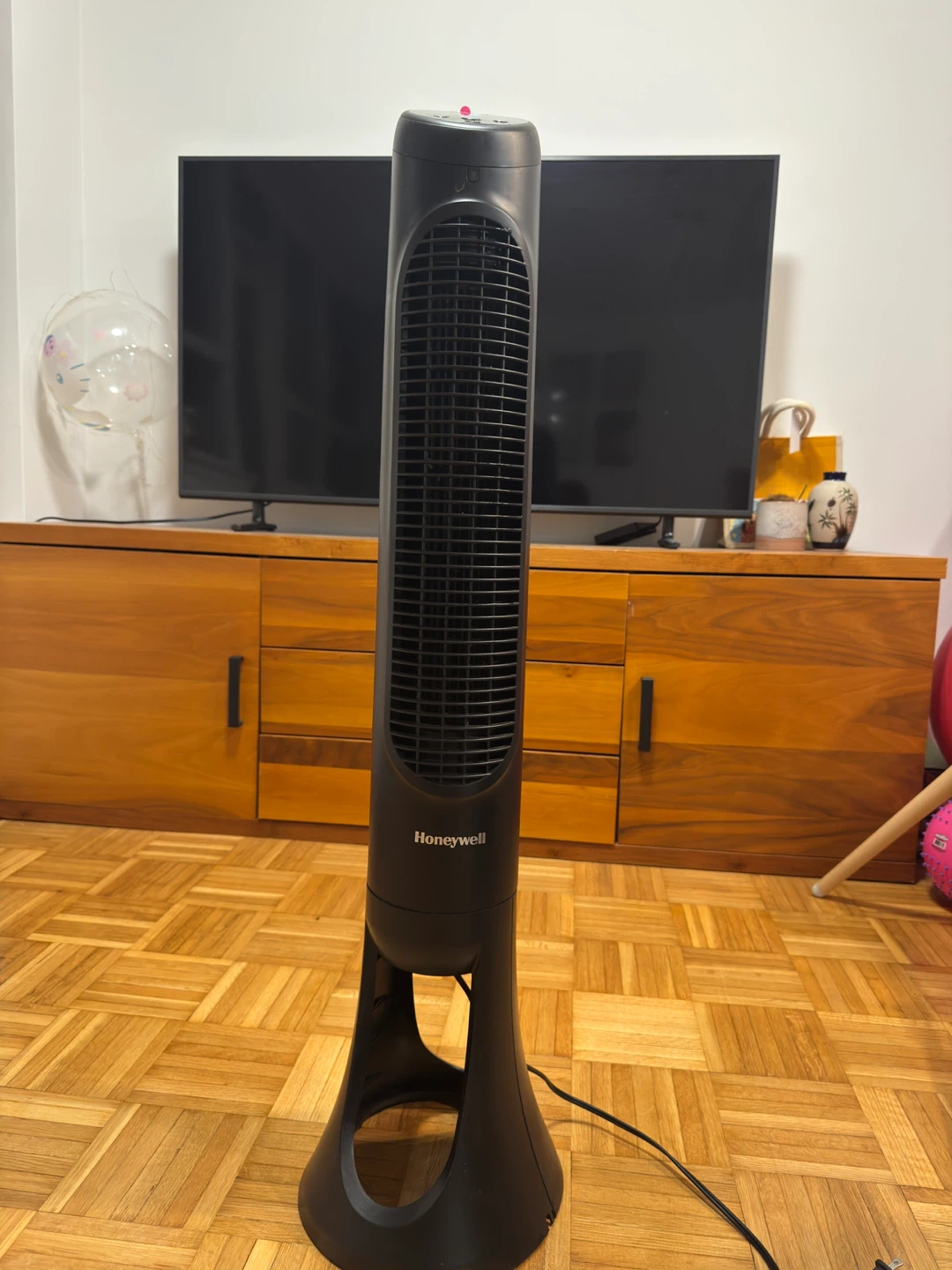 Moving Sale!!  Honeywell QuietSet Tower Fan - Black