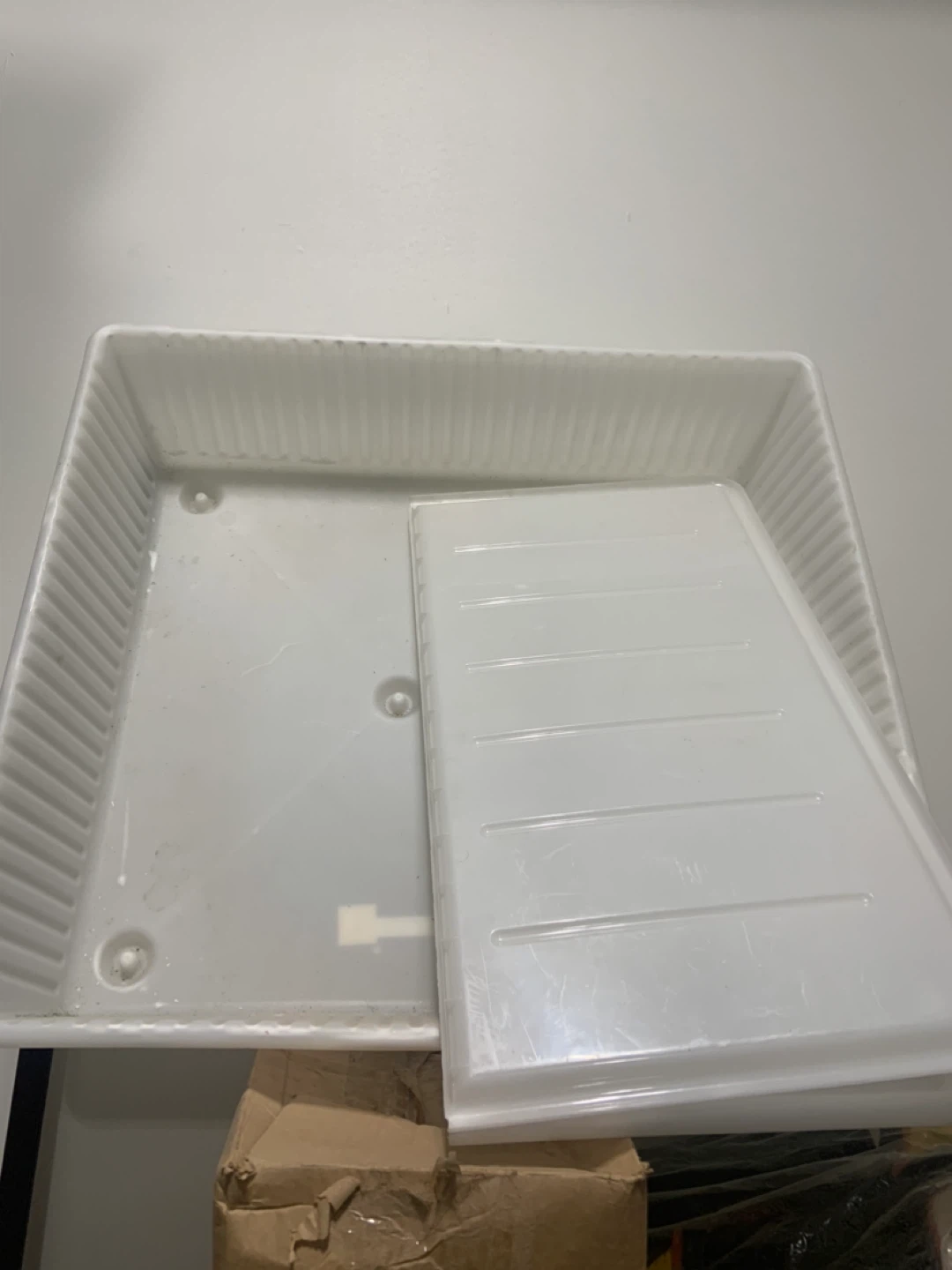 White Under Bed Plastic Storage Bin with Lid - photo 4