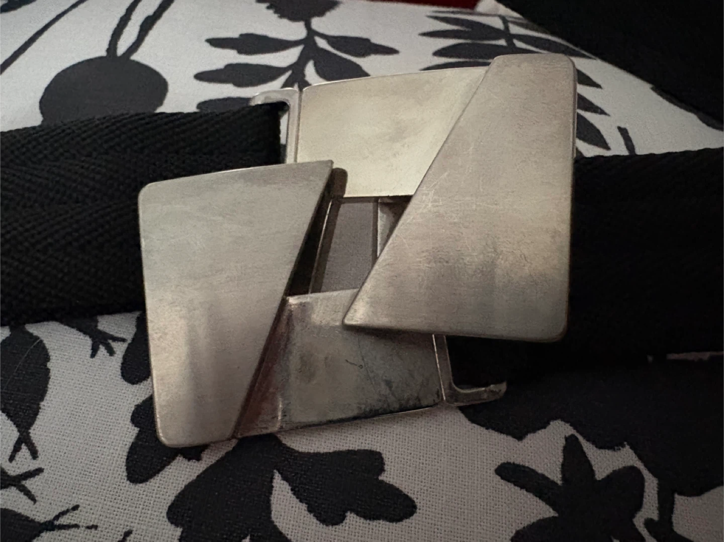 Black Belt with Unique Silver Buckle - photo 3