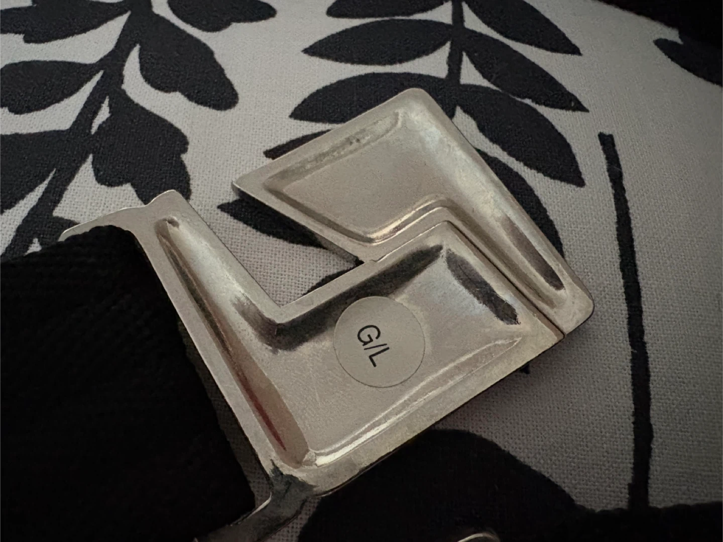Black Belt with Unique Silver Buckle - photo 5
