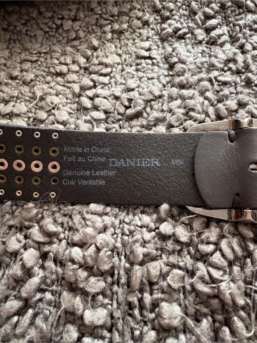 Danier Black Genuine Leather Studded Belt M/M - photo 2
