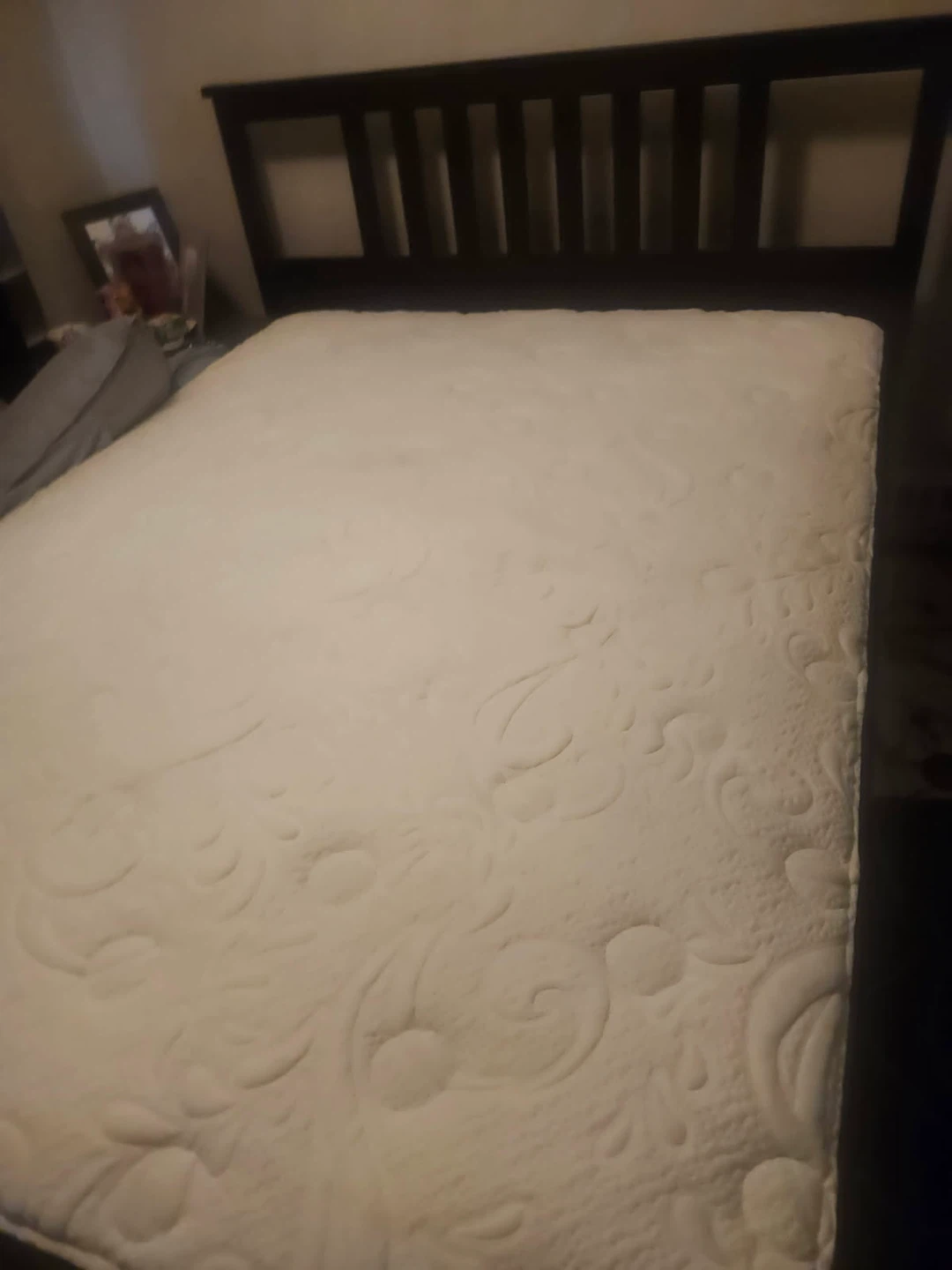 Queen size Mattress with Headboard - photo 2