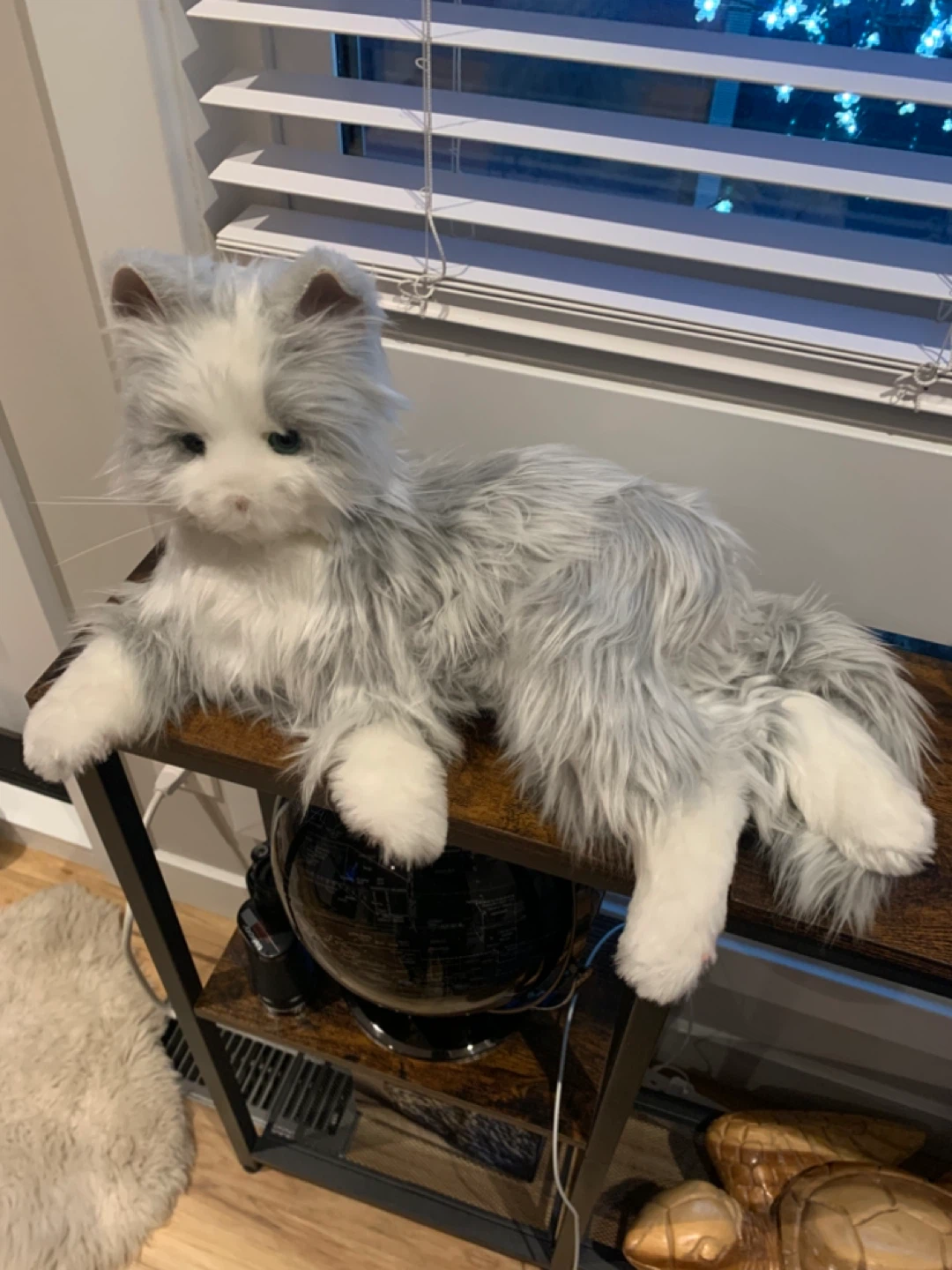 Realistic Lifelike Robotic Cat Toy - photo 2