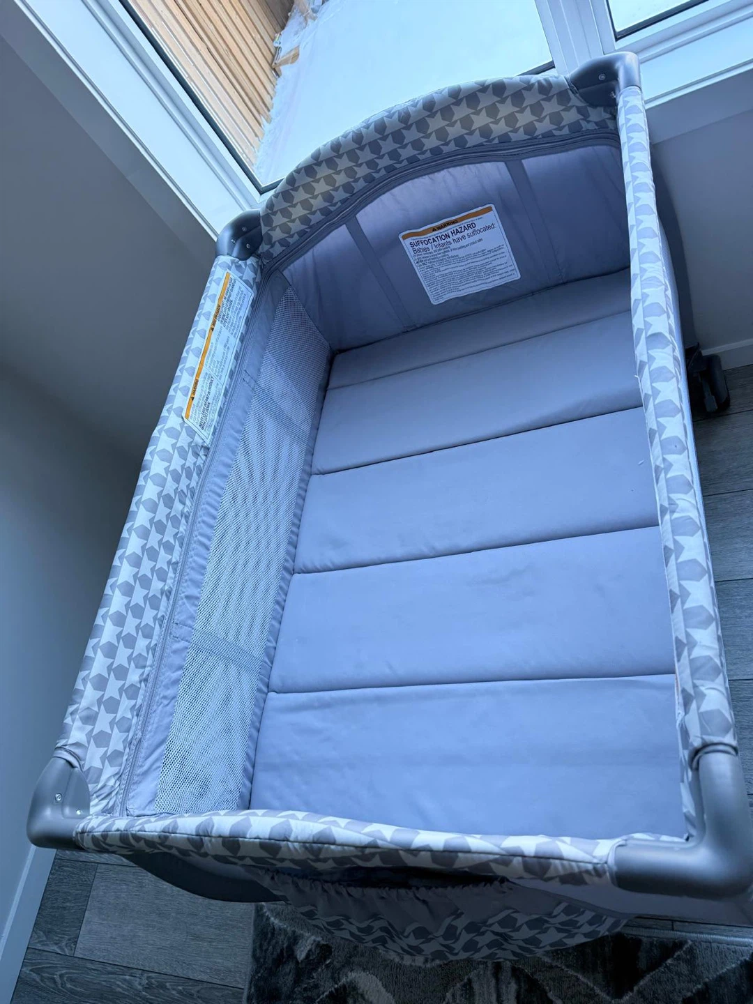 LIVINGbasics Playard and Bassinet - photo 3