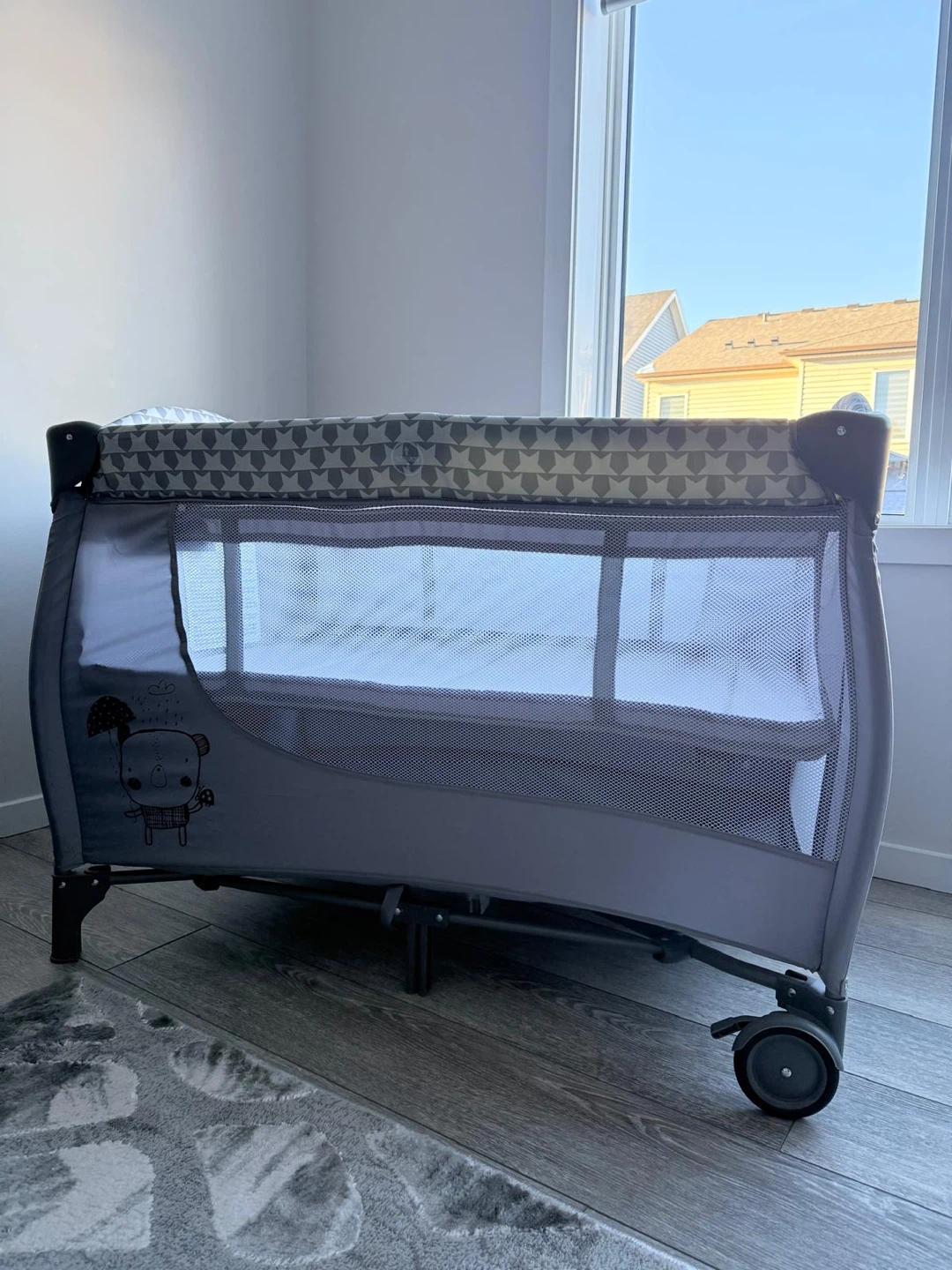 LIVINGbasics Playard and Bassinet - photo 5