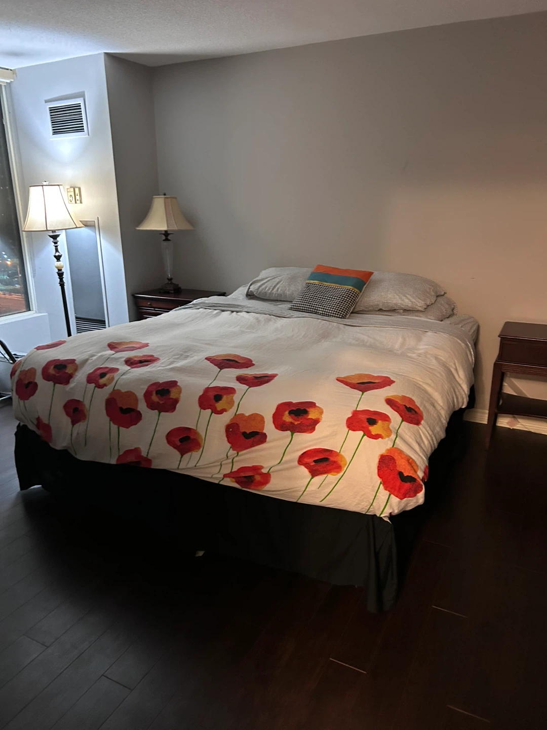 King Mattress and Box Spring - photo 2