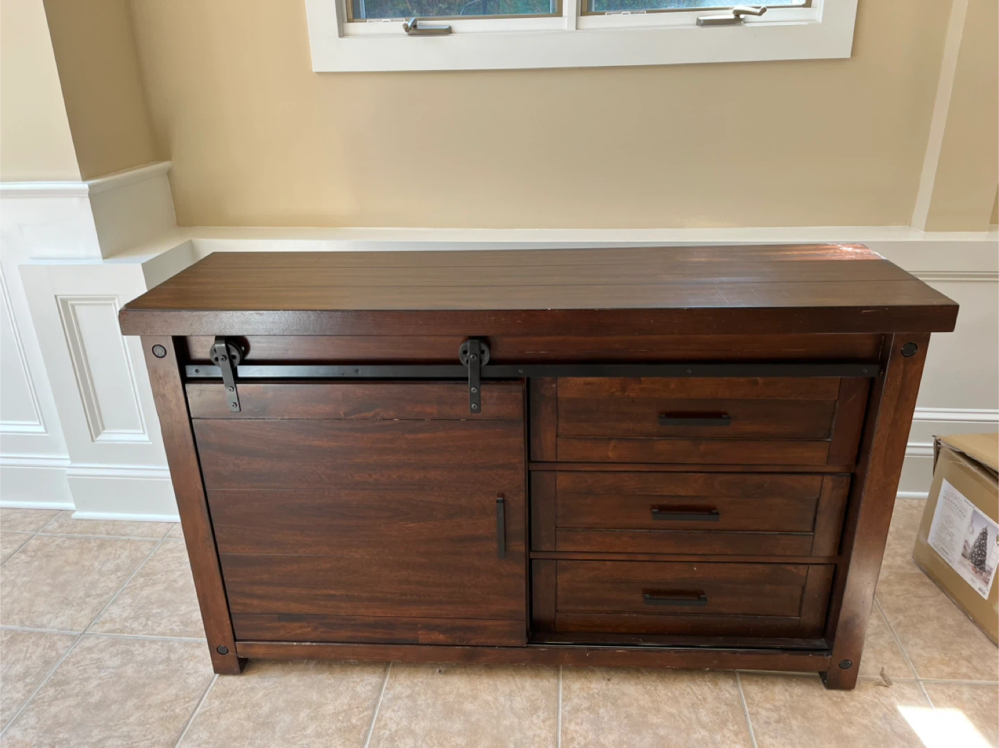Wooden dresser with sliding door and drawers