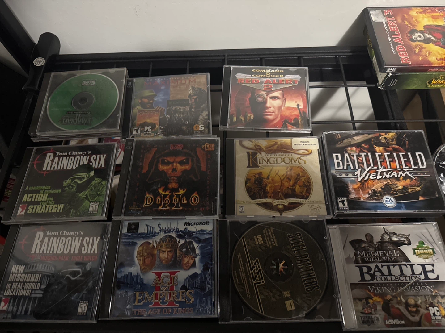 PC Games - Box of games - photo 3