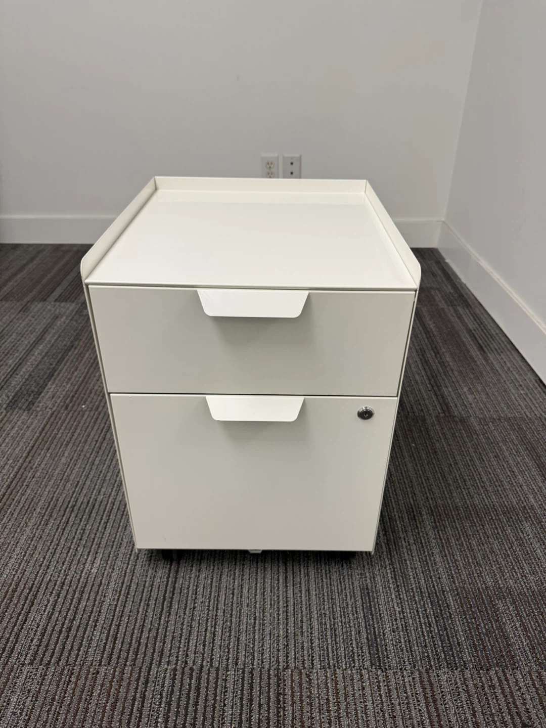 Like new! Unused! White 2-Drawer Filing Cabinet