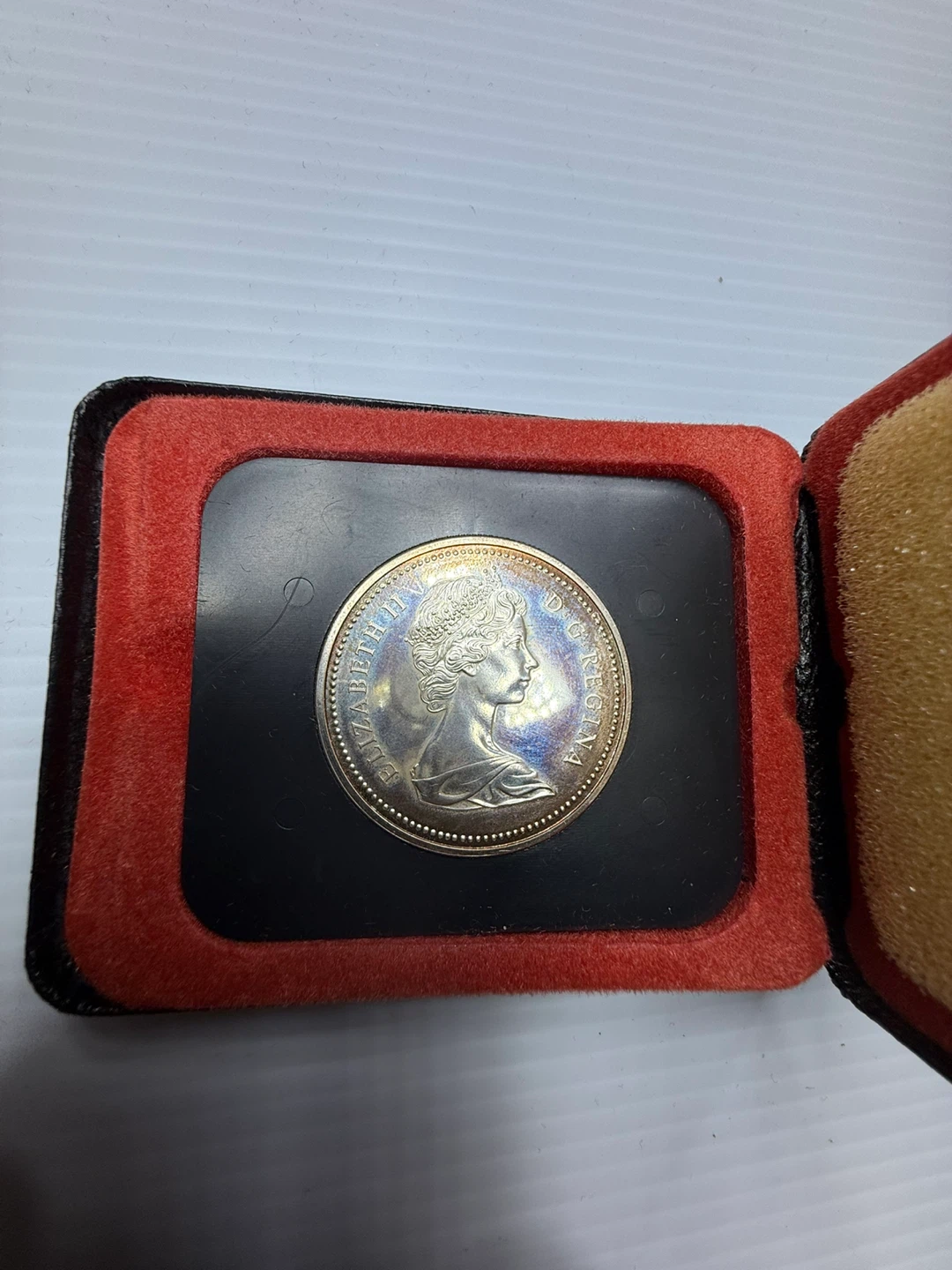 1973 Canada RCMP Dollar Coin - photo 2