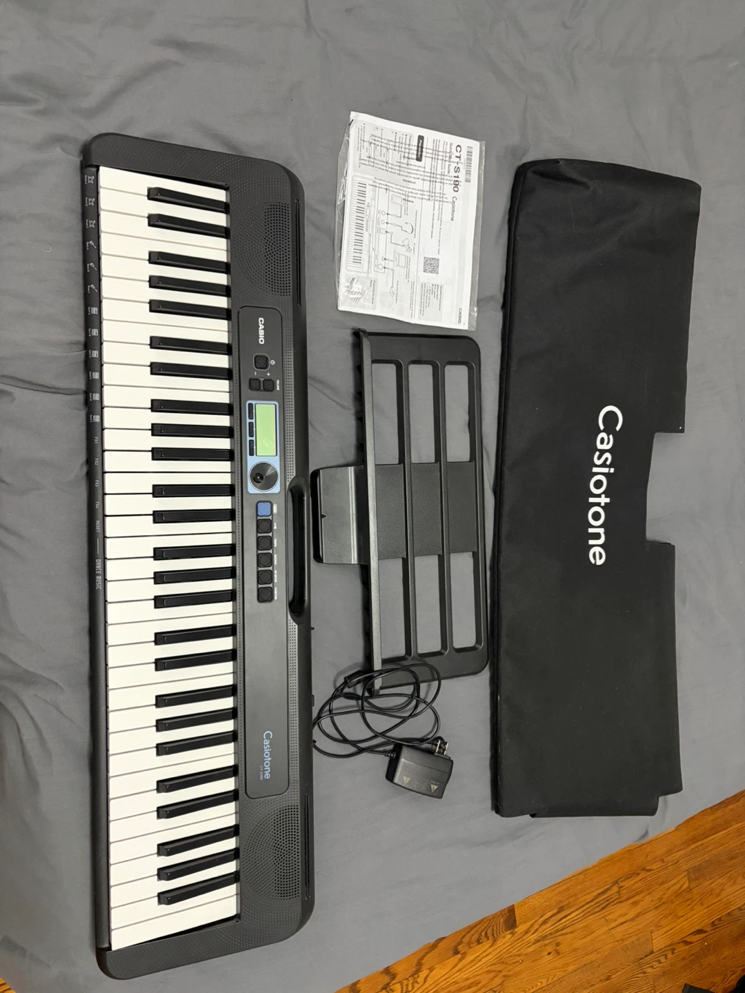 Casio CT-S190 Casiotone Keyboard with Stand and Case