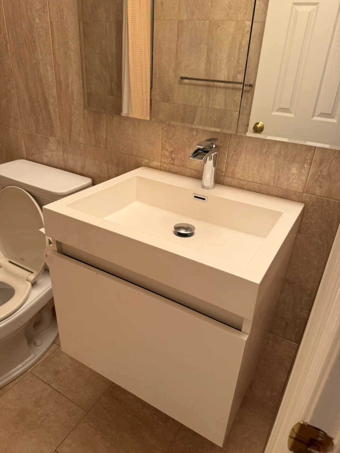 White Floating Bathroom Vanity with Faucet
