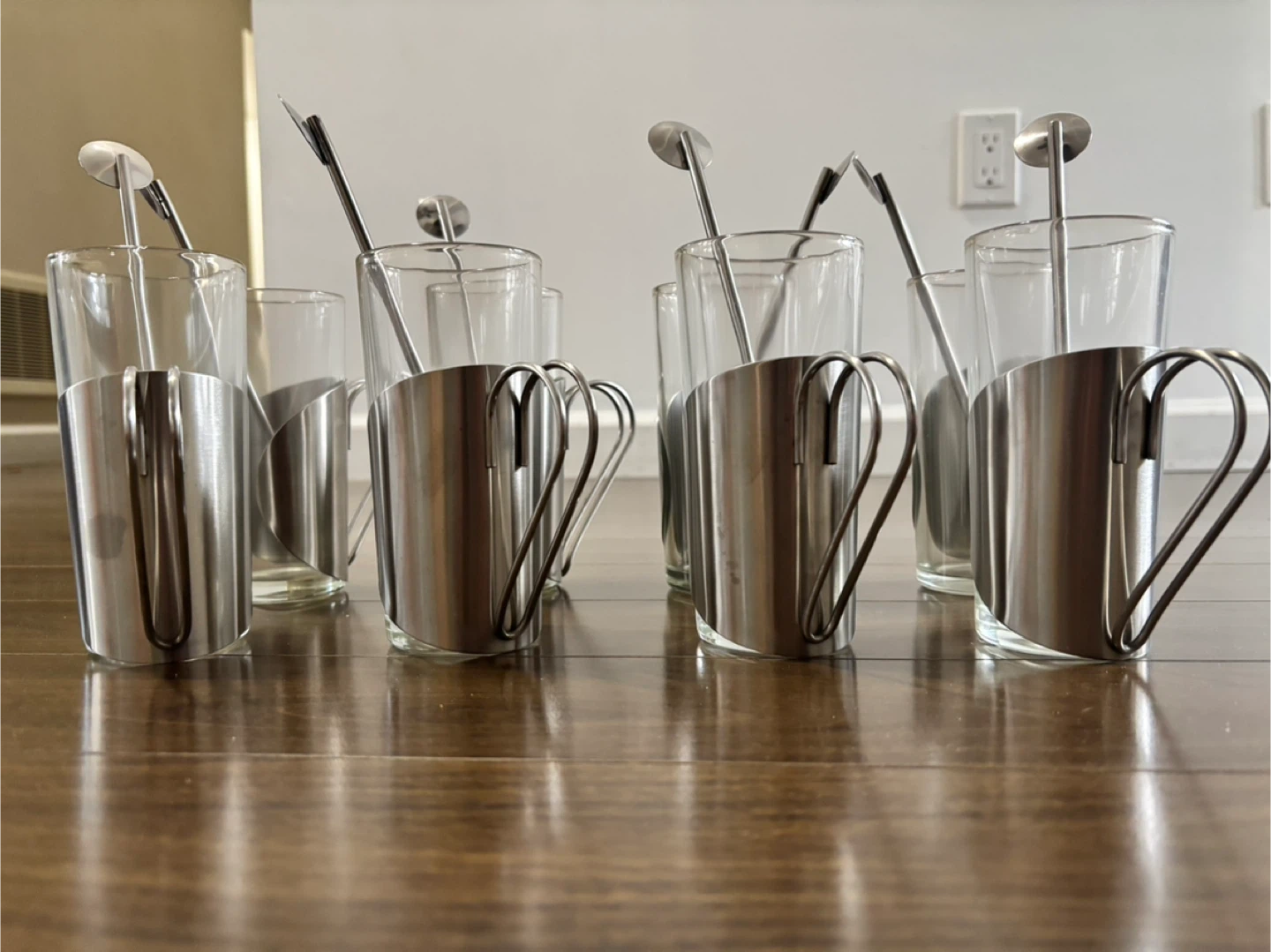 Set of 8 Glass & Stainless Steel Mugs with Spoons - photo 2