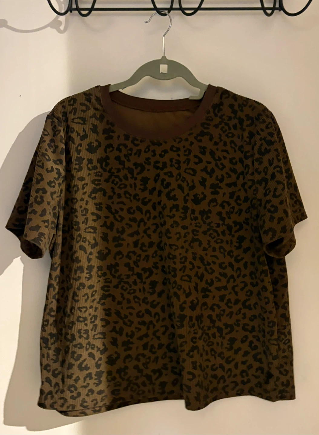 Brown Leopard Print Corduroy T-Shirt - photo 2