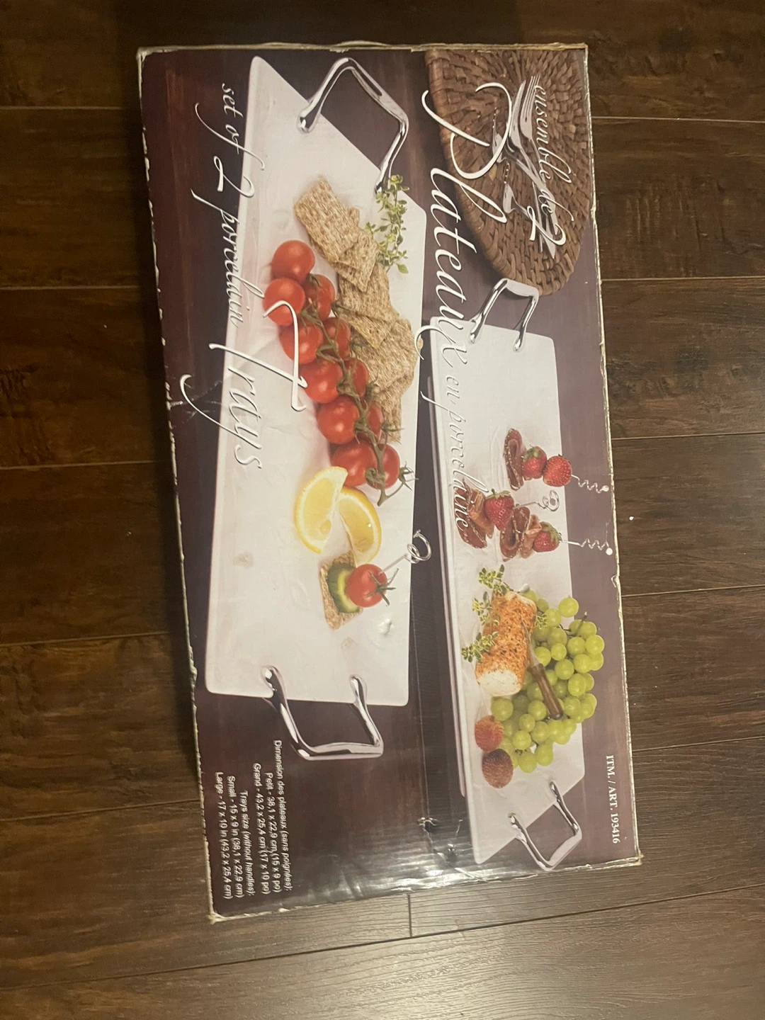 Set of 2 White Porcelain Serving Trays with Handles - photo 2