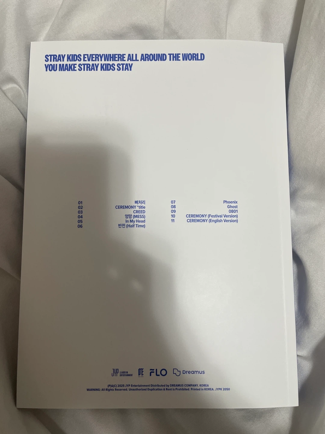 Stray Kids KARMA photobook + KARMA CD + 9 small posters - photo 2